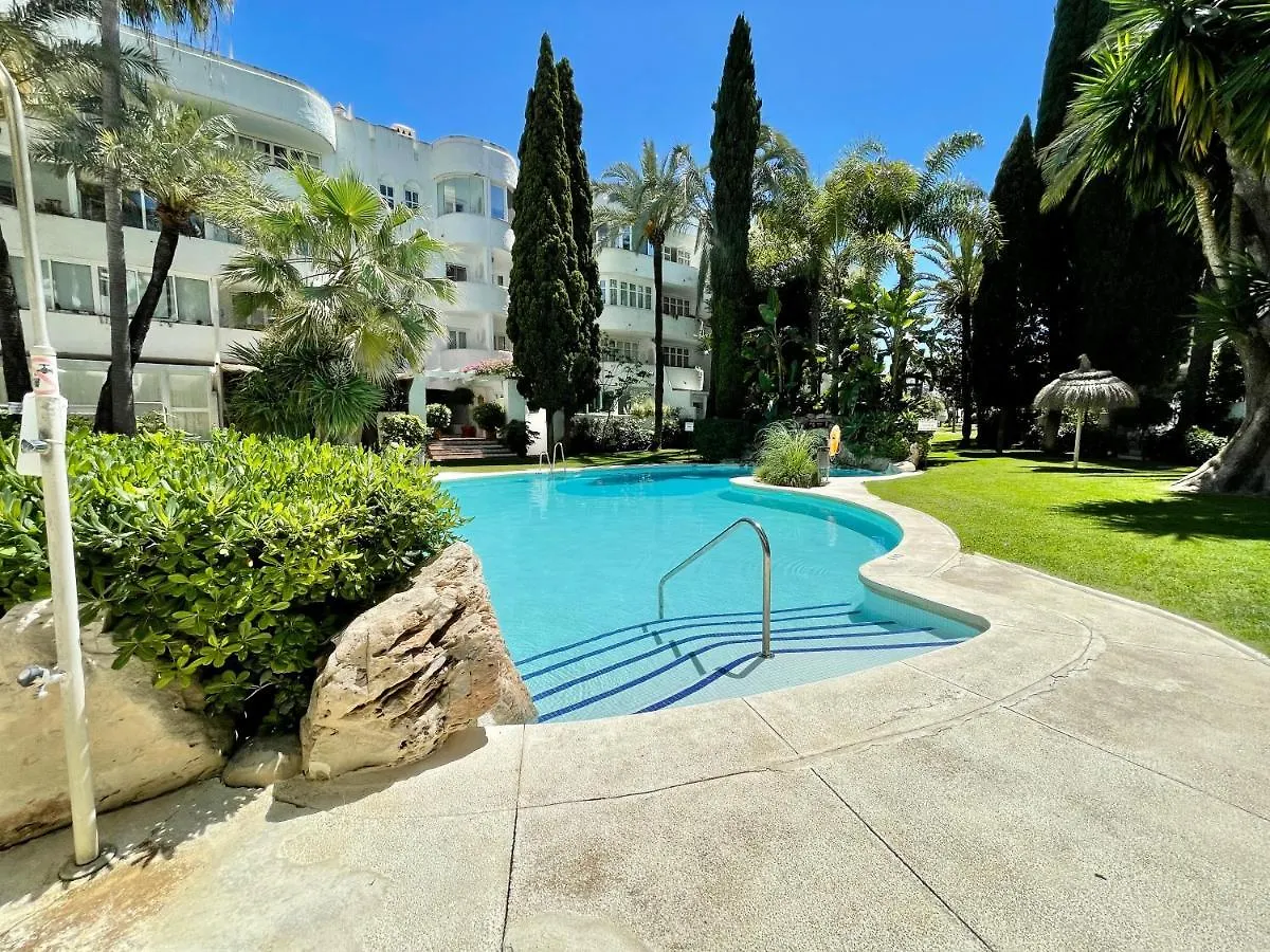 Marbella Real Golden Mile -Eaw Homes 0*,  Španělsko